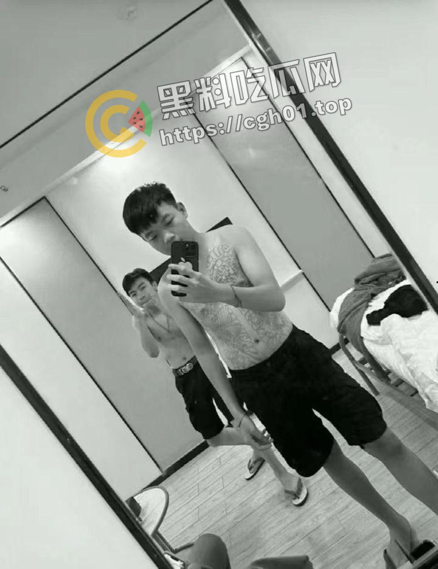 傣族精神小伙开车狂飙 喜提团灭 5人当场死亡 现场画面曝光 尸体叠罗汉  第5张