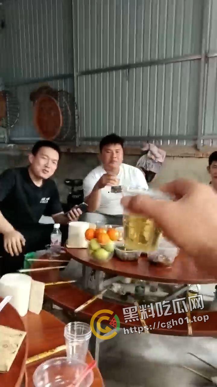 傣族精神小伙开车狂飙 喜提团灭 5人当场死亡 现场画面曝光 尸体叠罗汉  第6张