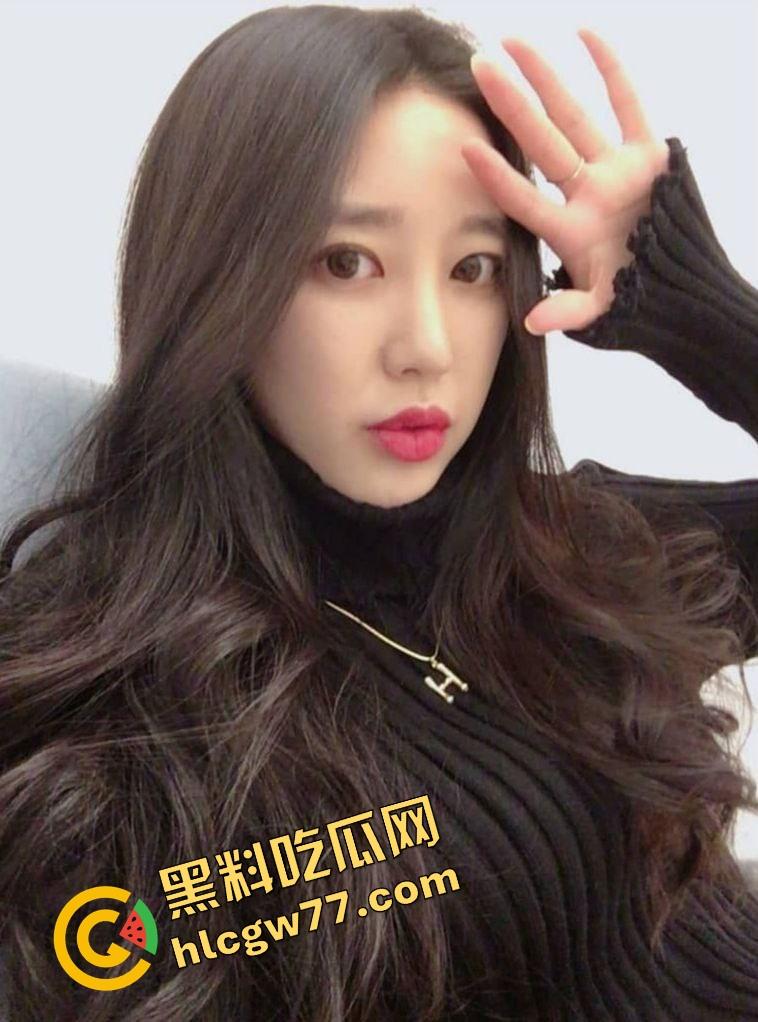 韩国【HHsize】婚后淫堕金主胯下！黑丝骚鸡嫩逼喷银河，棒子国尤物吞毒龙！  第1张
