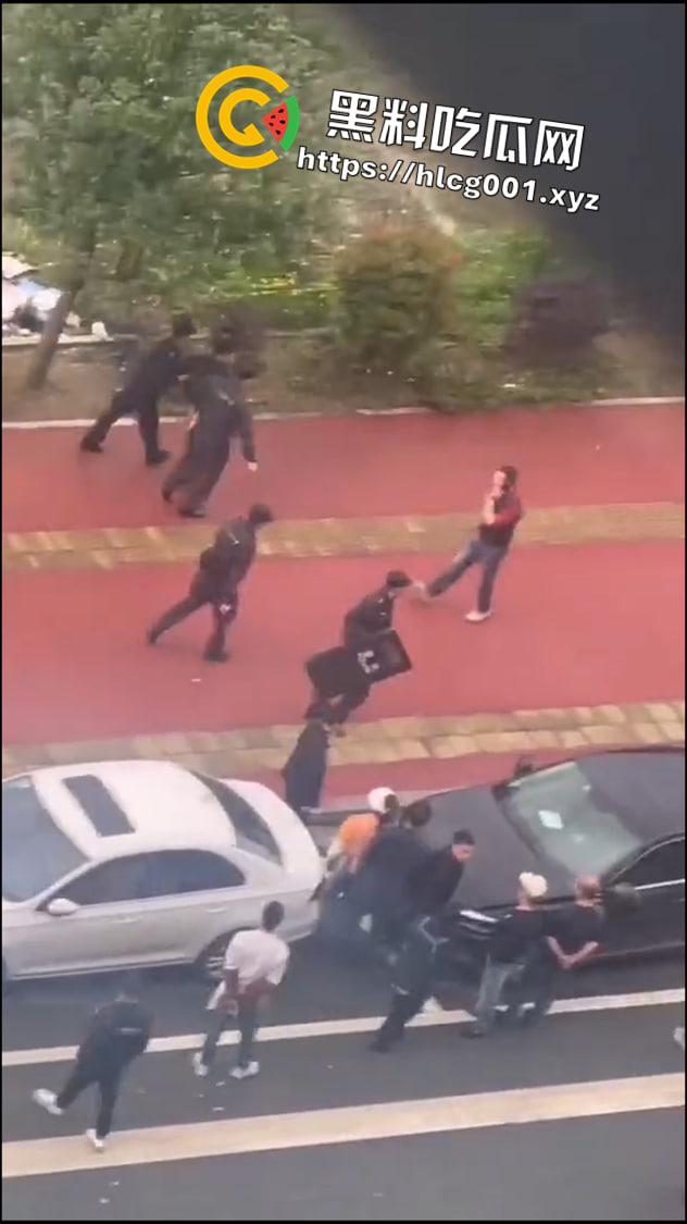 突发！云南镇雄人民医院恶性杀人致几十人受伤 两人不治身亡  第5张