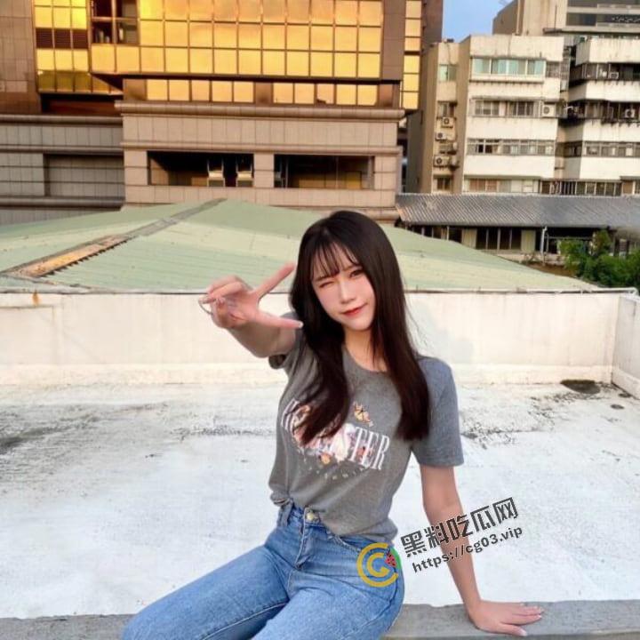 台湾台北第一女子高级中学 校花【谢季璇】和男友的自拍片流出  第6张