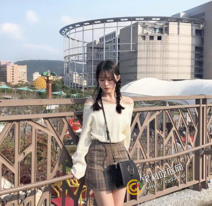 台湾台北第一女子高级中学 校花【谢季璇】和男友的自拍片流出  第8张