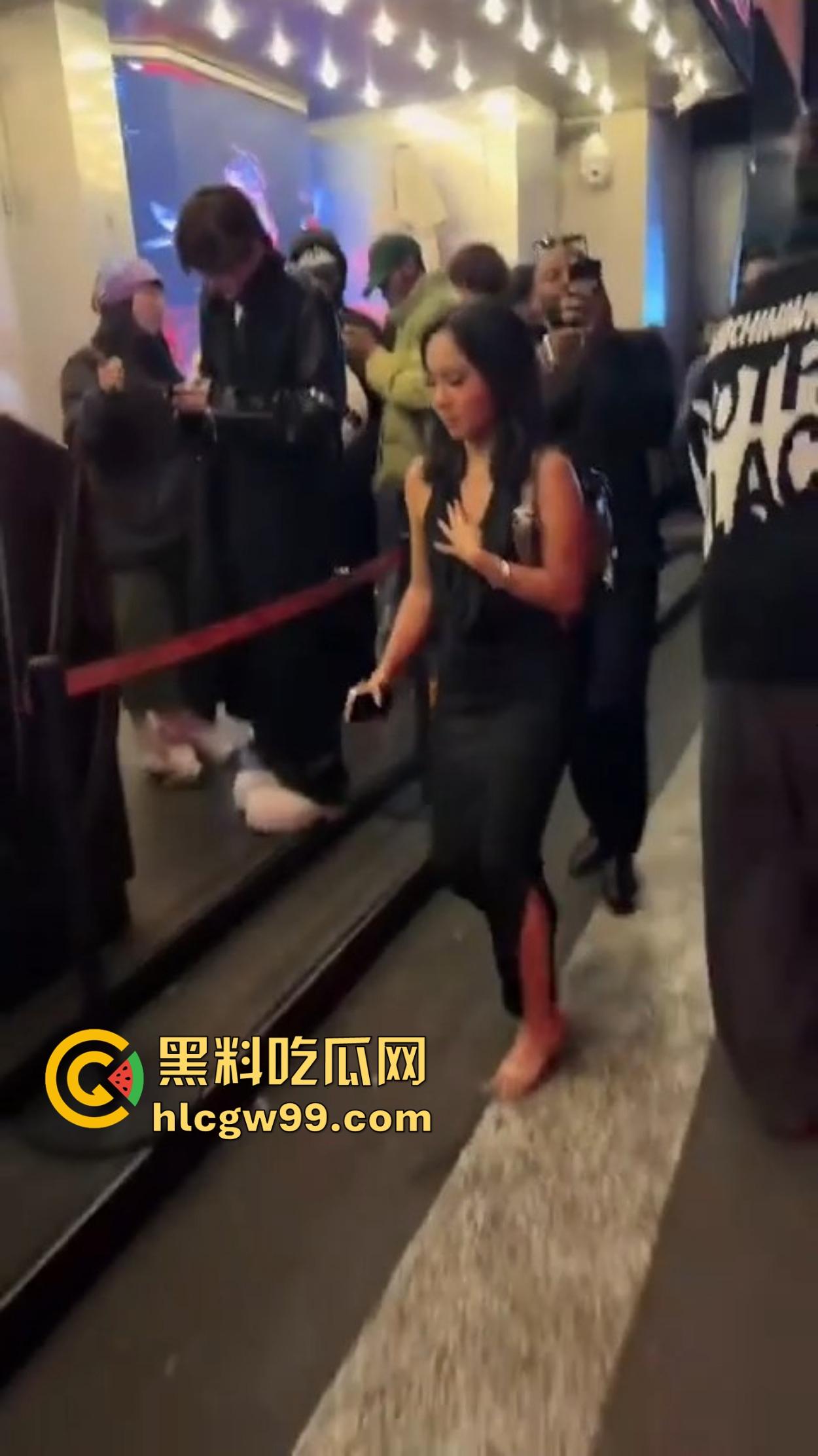 肤色不是问题，酒吧ezgirl女孩最爱吃巧克力鸡巴，巴西牛排逼免费送操，还能无套一发到底！  第8张