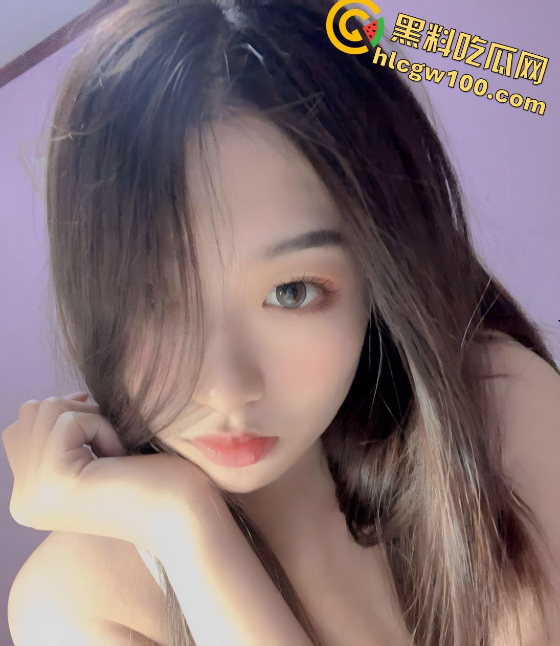 “三不娶”之宁夏中宁阳光幼儿园幼师【杜婧婧】，被网友调教在宿舍展示美腿骚穴福利视频流出  第3张