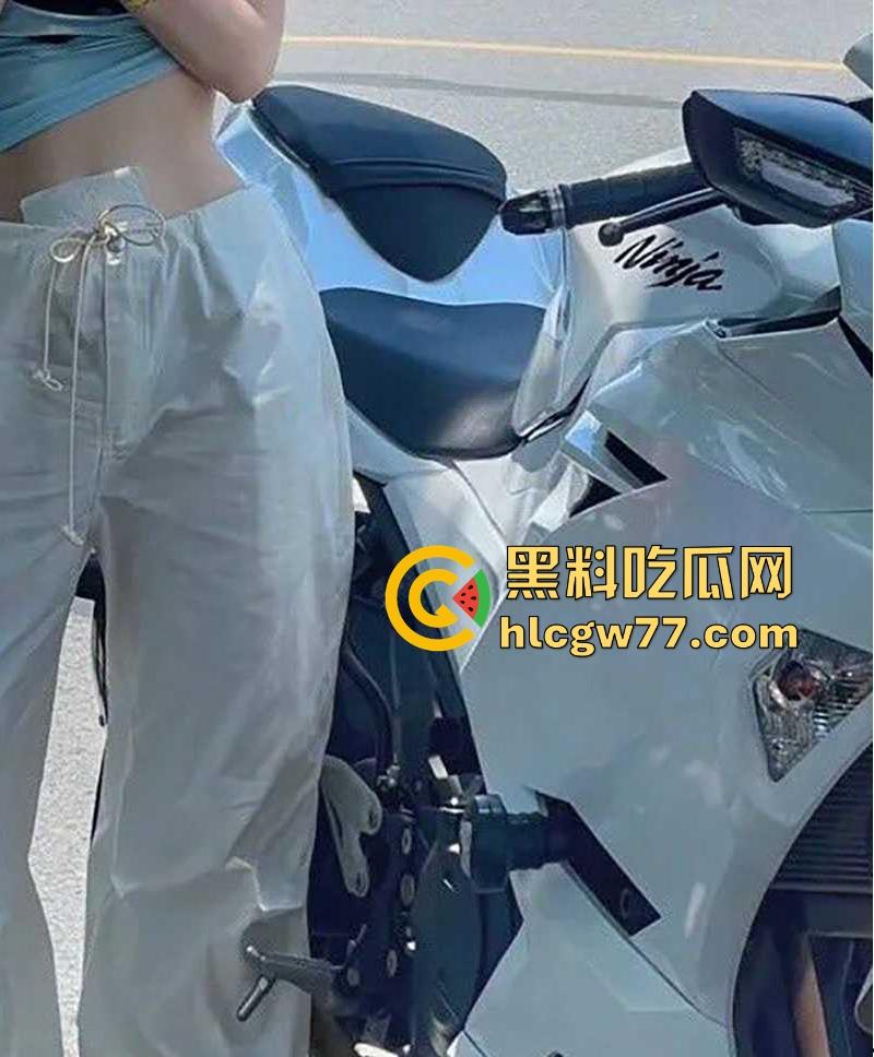 机车女神【懒洋洋】裸聊丑闻曝光 性感辣妹竟是隐藏网黄 视频露逼挑逗骑友 湿身直播性感撩人！  第7张