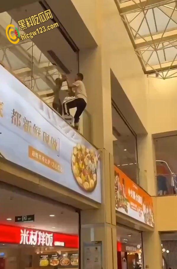 邯郸三中学生考550分，母亲不兑现承诺还动手，悲剧跳楼引发热议 !  第3张