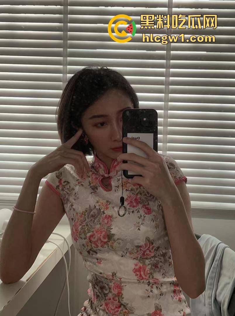 宁夏传媒大学07后【范晓】被投稿爆料！嘴法专业舔鸡巴，清纯颜值下暗藏骚劲儿，分手就被曝光！  第4张