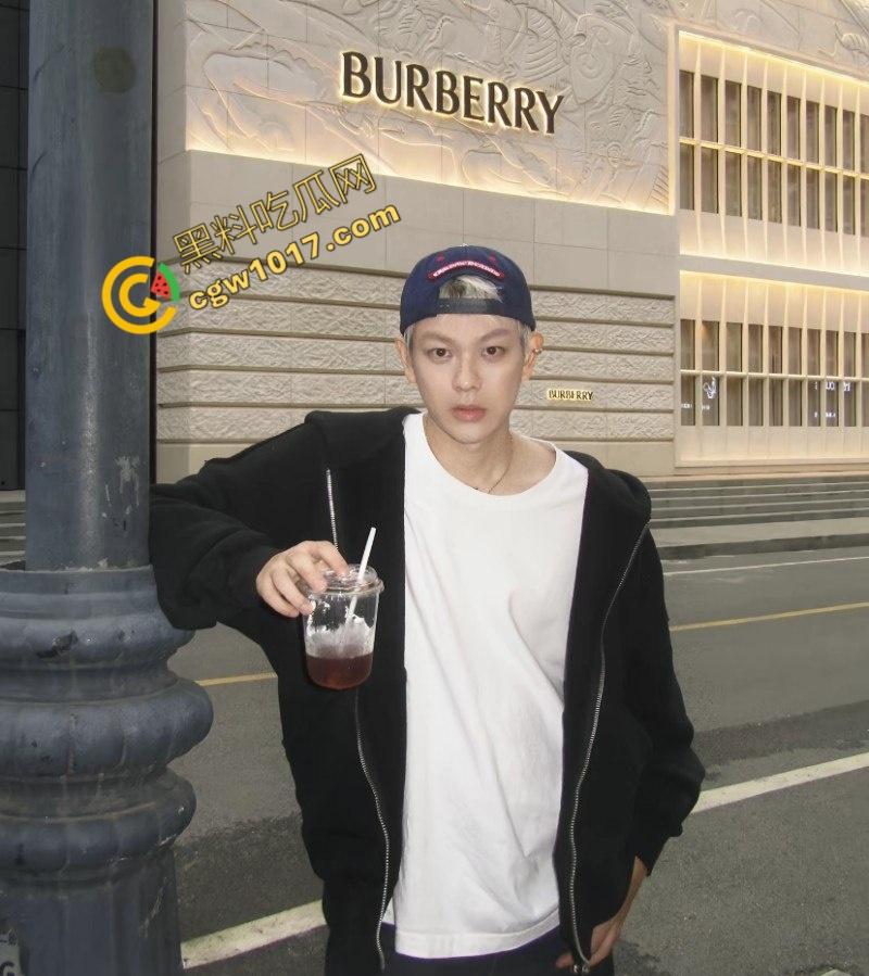 王思聪前女友【慎婕】秘密曝光，被前任【树一】怒斥出轨闺蜜前男友，约炮身染性病，性爱视频全网疯传！  第12张