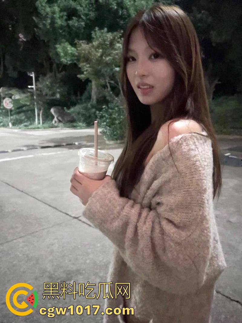 广西师范母狗【王梦雨】，清纯嫩妹开学仅7天被拿下，极品白虎大一妹子，身材纤细美腿修长，露脸视频曝光，彻底在学校出名了！  第4张