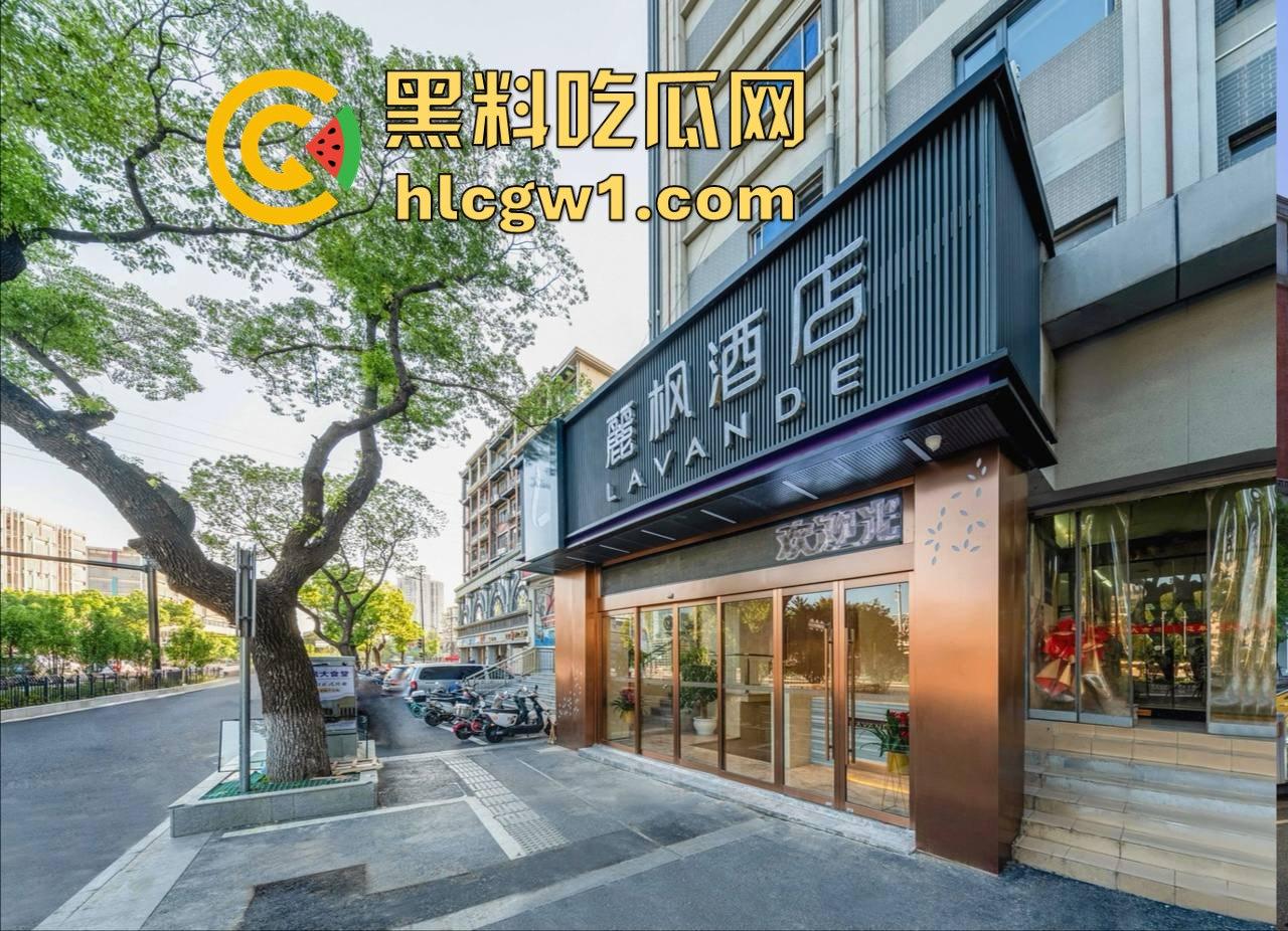 南京麓枫酒店5分钟约炮惨剧！男子早早完事撇下豪乳少妇，隔壁偷看的瓜友乐疯了！  第7张