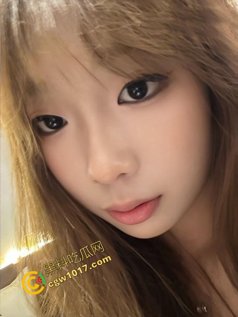 江苏师范大学【韩祎蓓】与男友性爱视频曝光，无套爆操紧致小穴，双乳晃得眼花缭乱！  第3张