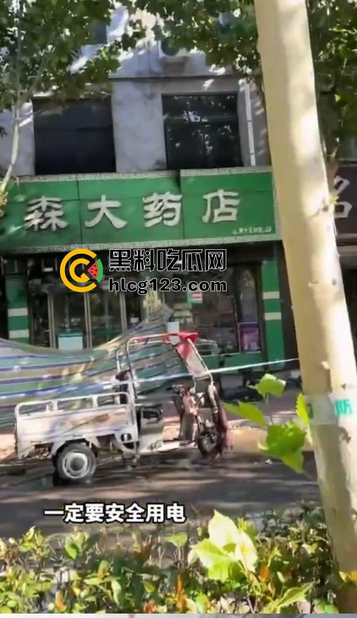 山东齐河财政局办公楼起火,黑烟滚滚直冲天!平账大圣这把火,坏账烂账都烧个干净! 第8张 山东齐河财政局办公楼起火,黑烟滚滚直冲天!平账大圣这把火,坏账烂账都烧个干净! 第8张