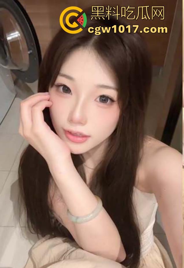 海角大神新作！无套插干女儿的嫩穴，这小穴紧的一塌糊涂，听着她的浪叫心理上爽感爆棚！  第4张