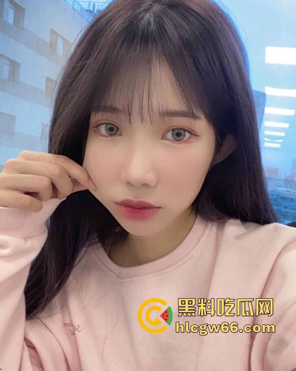 高颜值游戏主播【张优】与榜一大哥性爱视频曝光 巨乳少女身上骑 不死都得脱层皮！  第1张