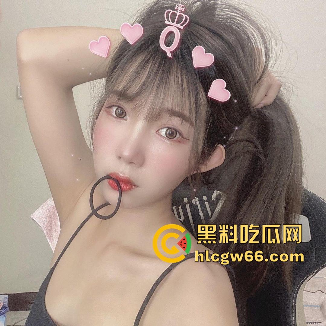 高颜值游戏主播【张优】与榜一大哥性爱视频曝光 巨乳少女身上骑 不死都得脱层皮！  第2张