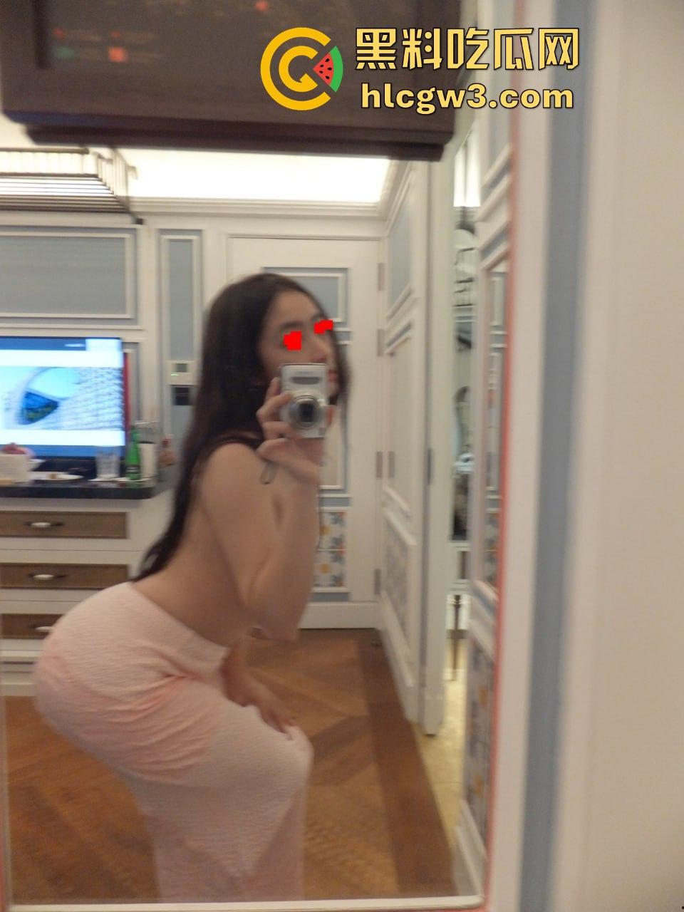 南京颜值骚御姐『任若萱』巨乳挺翘 无毛粉嫩鲍刮得像小女孩，细节流出让网友脑补全套羞耻PLAY！  第8张