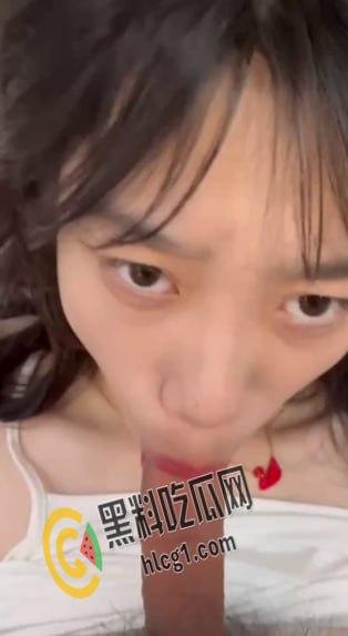 刚上大一的新生学妹 被拿下 小穴和奶子都发育的不错 特别是那诱人的奶子 床上还犹如母狗般主动！  第8张