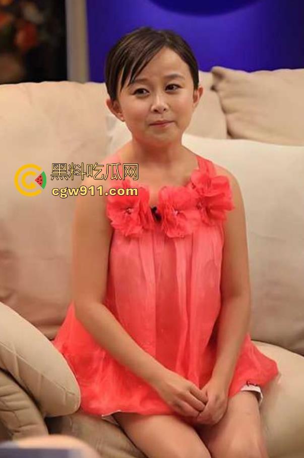 中国达人秀，袖珍女演员【朱洁】被侏儒前夫【秦学仕】，举报婚内出轨【柴彦吉】，拍摄的小视频被曝光！  第10张