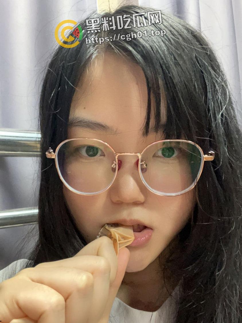 北京朝阳奢侈品店销售 微胖极品 为了业绩发客户私密视频打炮 还自带录像 表里如一的骚货  第1张