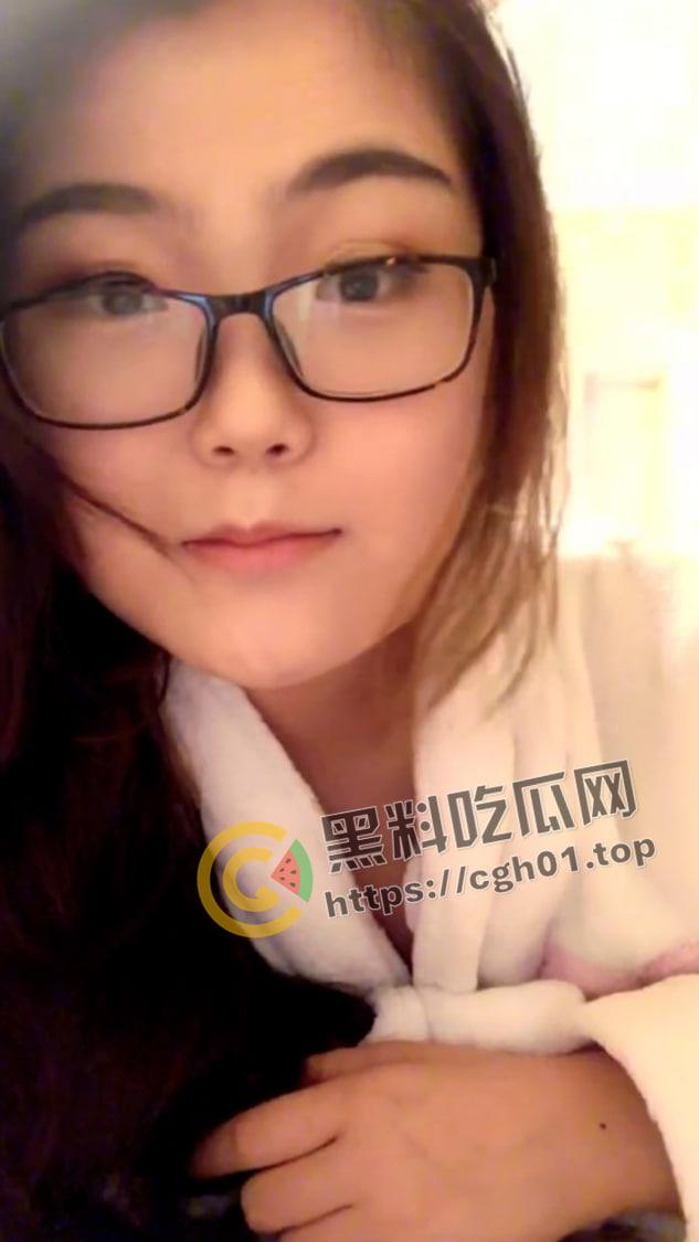 北京朝阳奢侈品店销售 微胖极品 为了业绩发客户私密视频打炮 还自带录像 表里如一的骚货  第8张