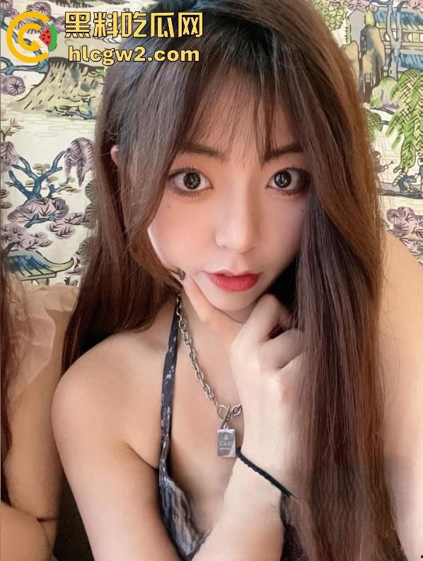 中职校巨乳老师『孟可心』酒店约炮，肉乎乎的身材抱起来狂操！微胖身材就是YYDS，操到停不下来！  第1张