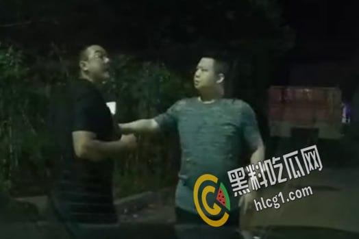 湖南常德公职人员 偷豆角打人事件 视频放出来了 打得很恶劣 豆角现在这么值钱么  第4张