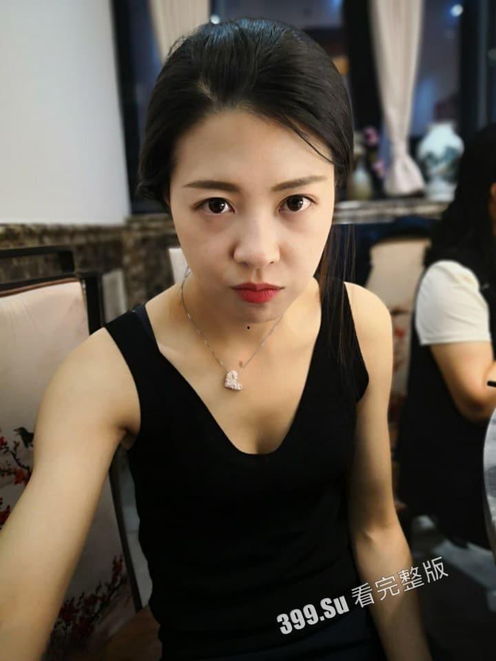 重庆渝北4S店  销售经理 王芳子 已婚轻熟女出轨多人 还签署性奴契约 被爆出身份信息及大量生活照和性爱视频 第11张