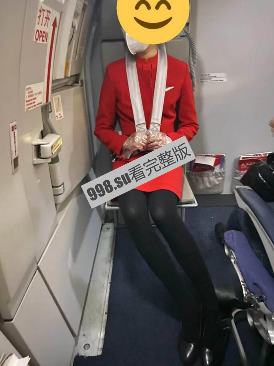 川航泄密 正经空姐私下是个喜欢被调教的小母狗  第3张