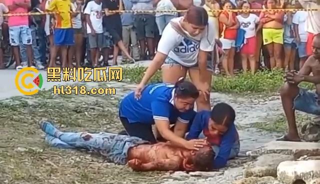 哥伦比亚双重谋杀案，疑似帮派报复，枪手杀害了不不尽兴，还要在死者头部猛踹几脚才愤愤离去，国外真乱！  第9张