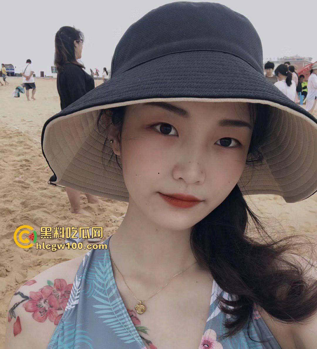 湖南精神小妹【叶怡玉】约炮视频曝光，吃鸡技术性女主无一差评，炮友连连称赞 内容劲爆亮眼！！  第2张