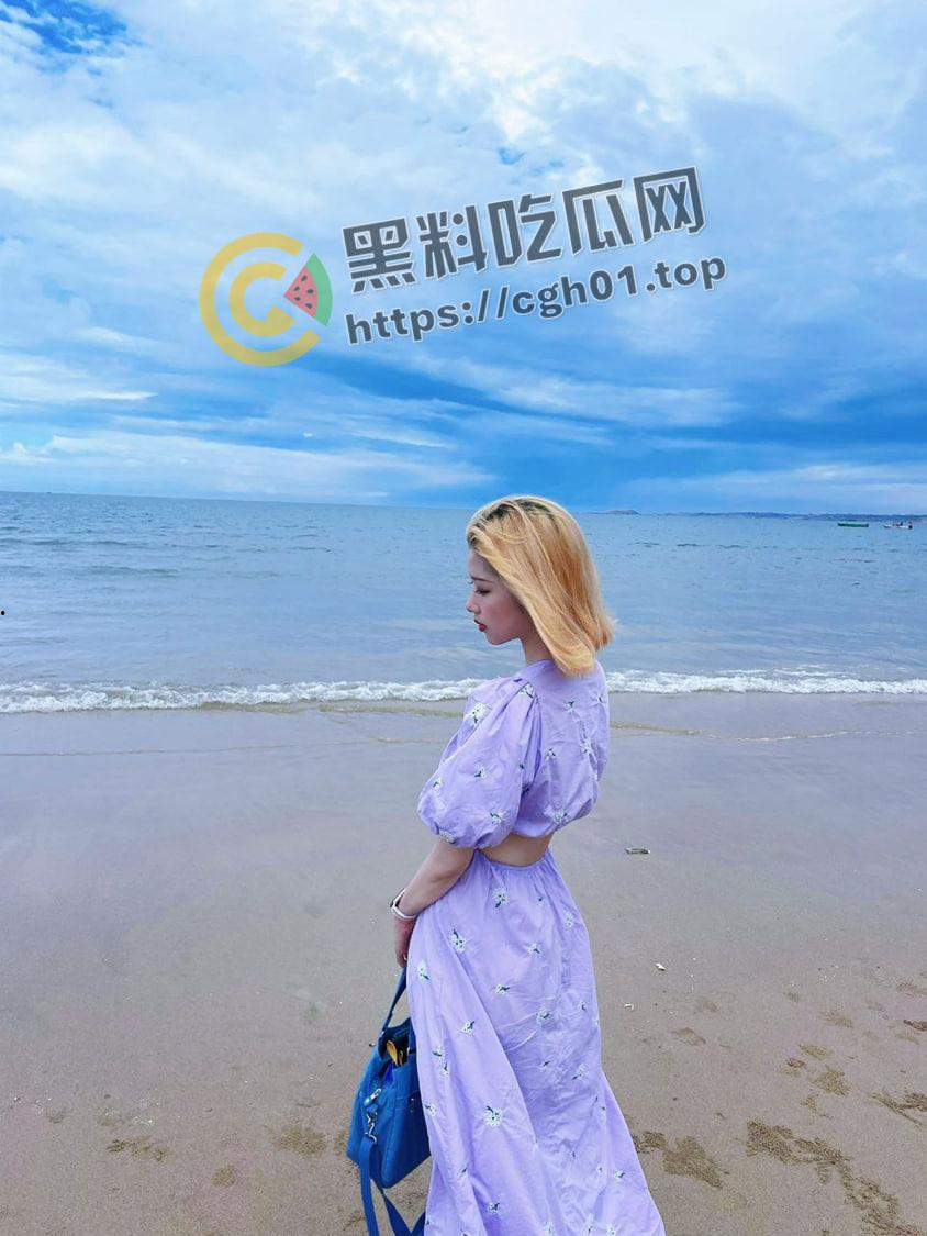 海南粉色头发精神小妹被流出 小穴比头发还粉嫩  浪叫着喷水把床单打湿 第6张