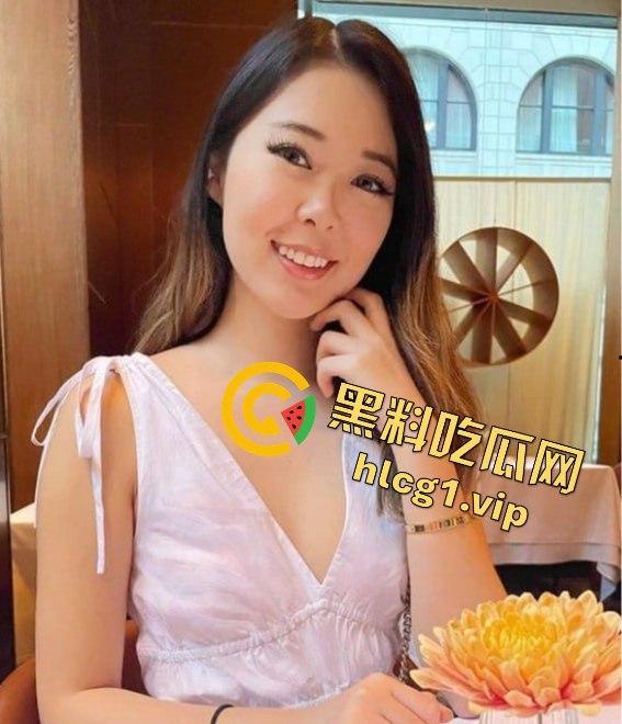 美籍华人网红女歌手「Extra」中文名张雪私拍流出！反差婊深喉口交！还用筷子夹鸡巴吃！  第4张