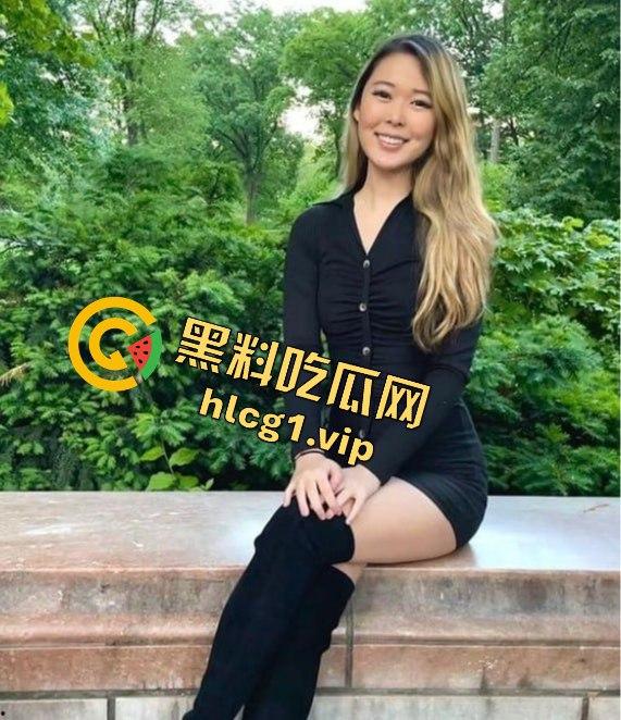 美籍华人网红女歌手「Extra」中文名张雪私拍流出！反差婊深喉口交！还用筷子夹鸡巴吃！  第6张