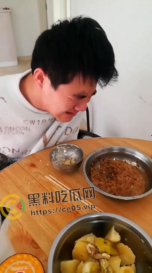 辽宁营口大石桥第二高级中学 男生在卫生间遭遇霸凌围殴 事后校方和打人家长不承认 现在孩子精神出现异常  第5张