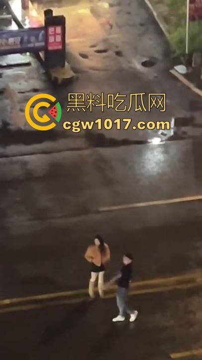 舔狗的终极下场，辛辛苦苦得到的女神一不开心就狂删自己耳光，只求女神能原谅，不是用得着这么卑微嘛！  第6张