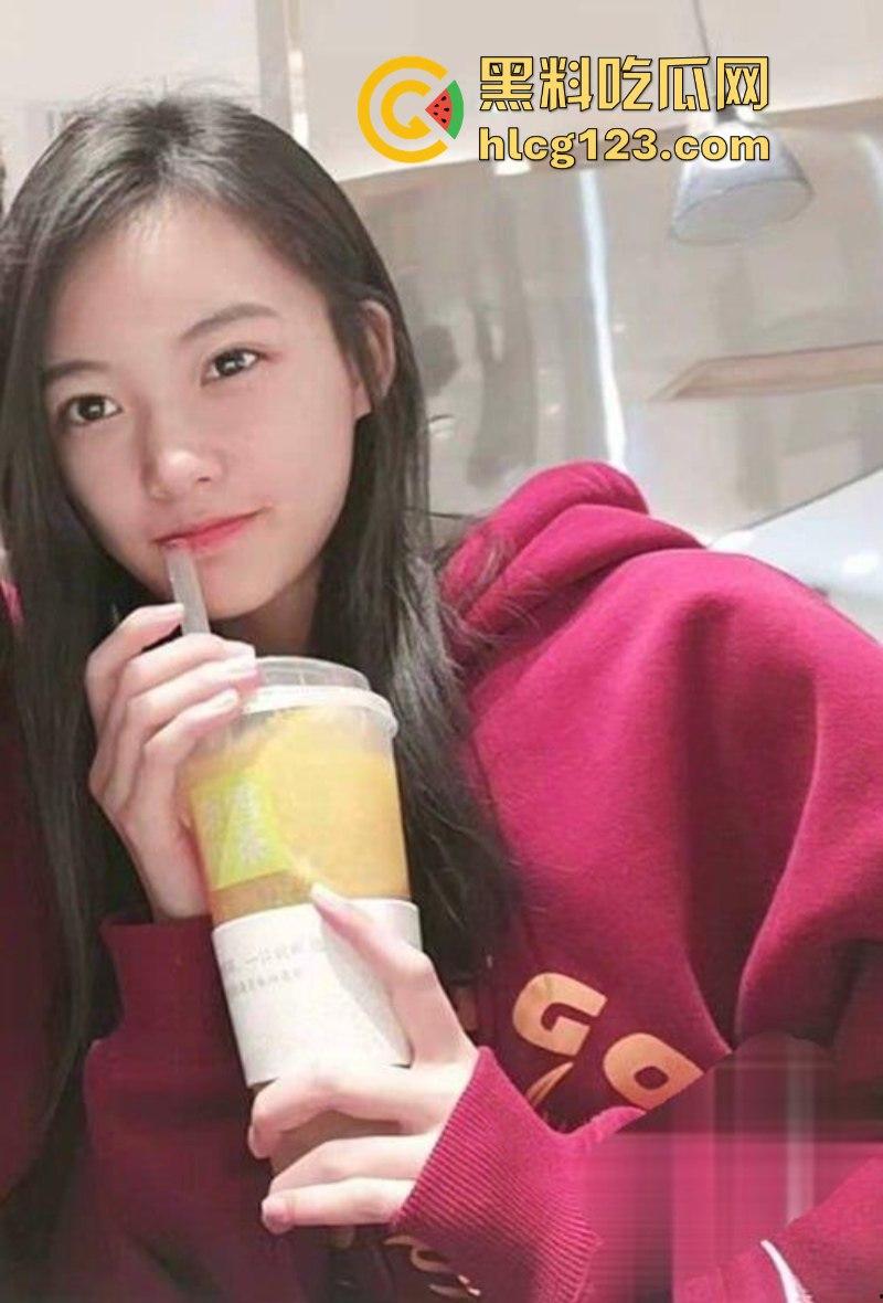 河北承德医学院口腔医学专业大二美女【朱梦玲】被曝私密视频！被男友调教深喉口交一丝不苟！  第1张