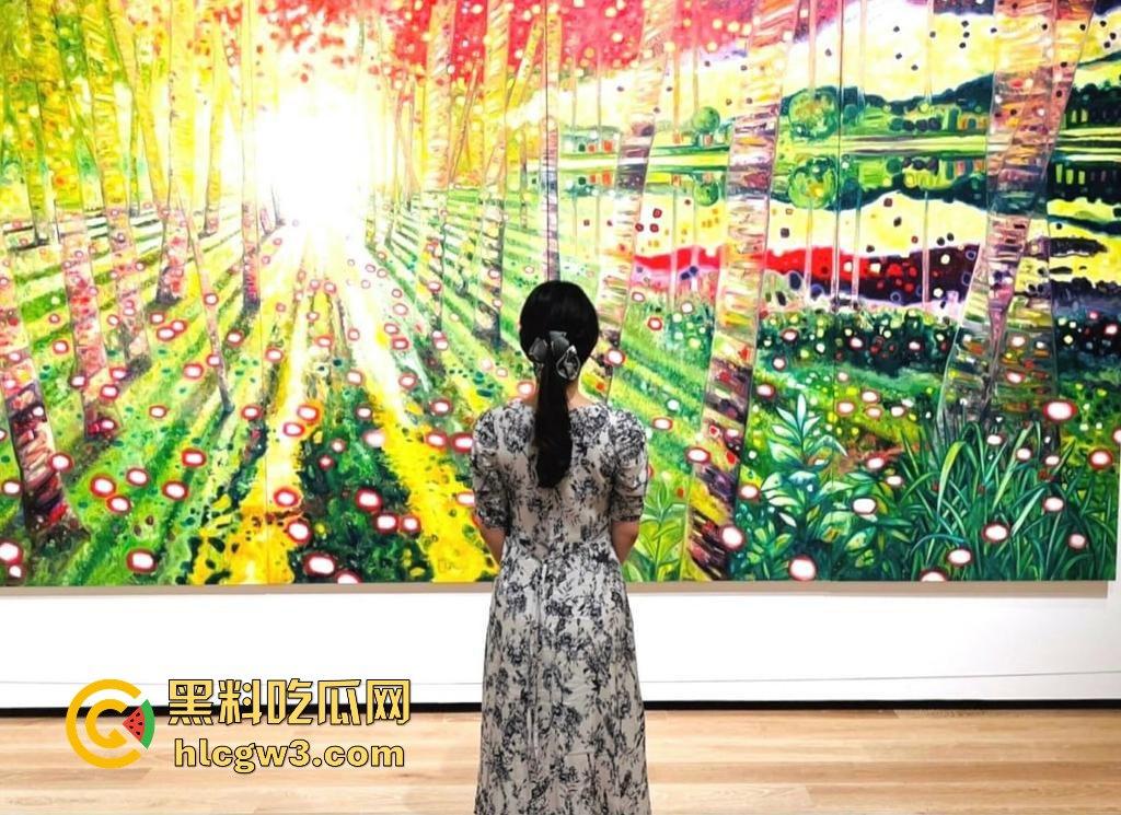 极品身材御姐【Rikak】上线 自曝福利顶级美颜反差超大，骚得像只母狗马甲线大奶加持，撸完直接虚脱！  第5张