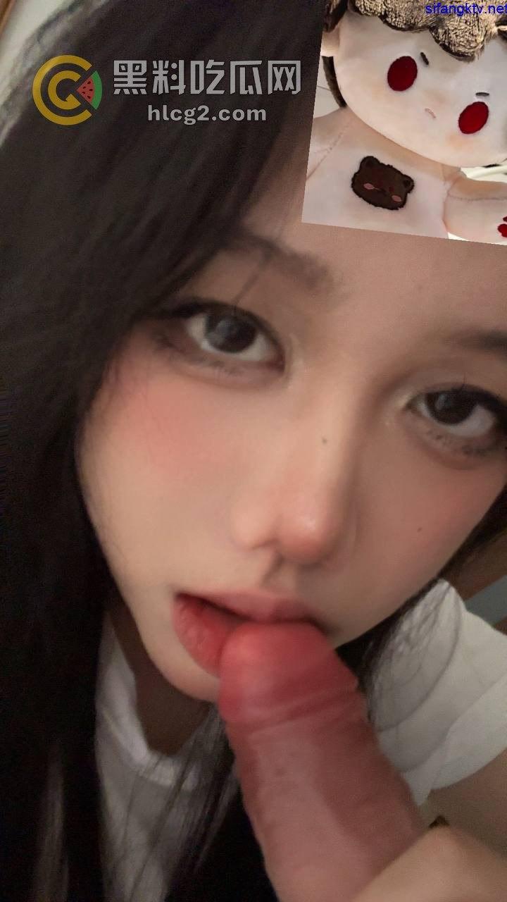 推特巨乳「chiIin-77」大曝光：88元见证“美胸”自慰大秀！  第5张