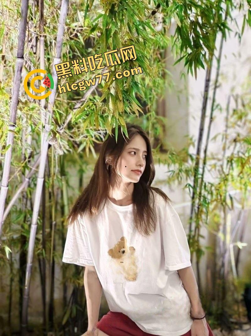 上海职院学院女神【潘玥】白裙学霸私下变性奴沉迷炮火，被同学轮操不够还主动给大叔爆肛！  第4张