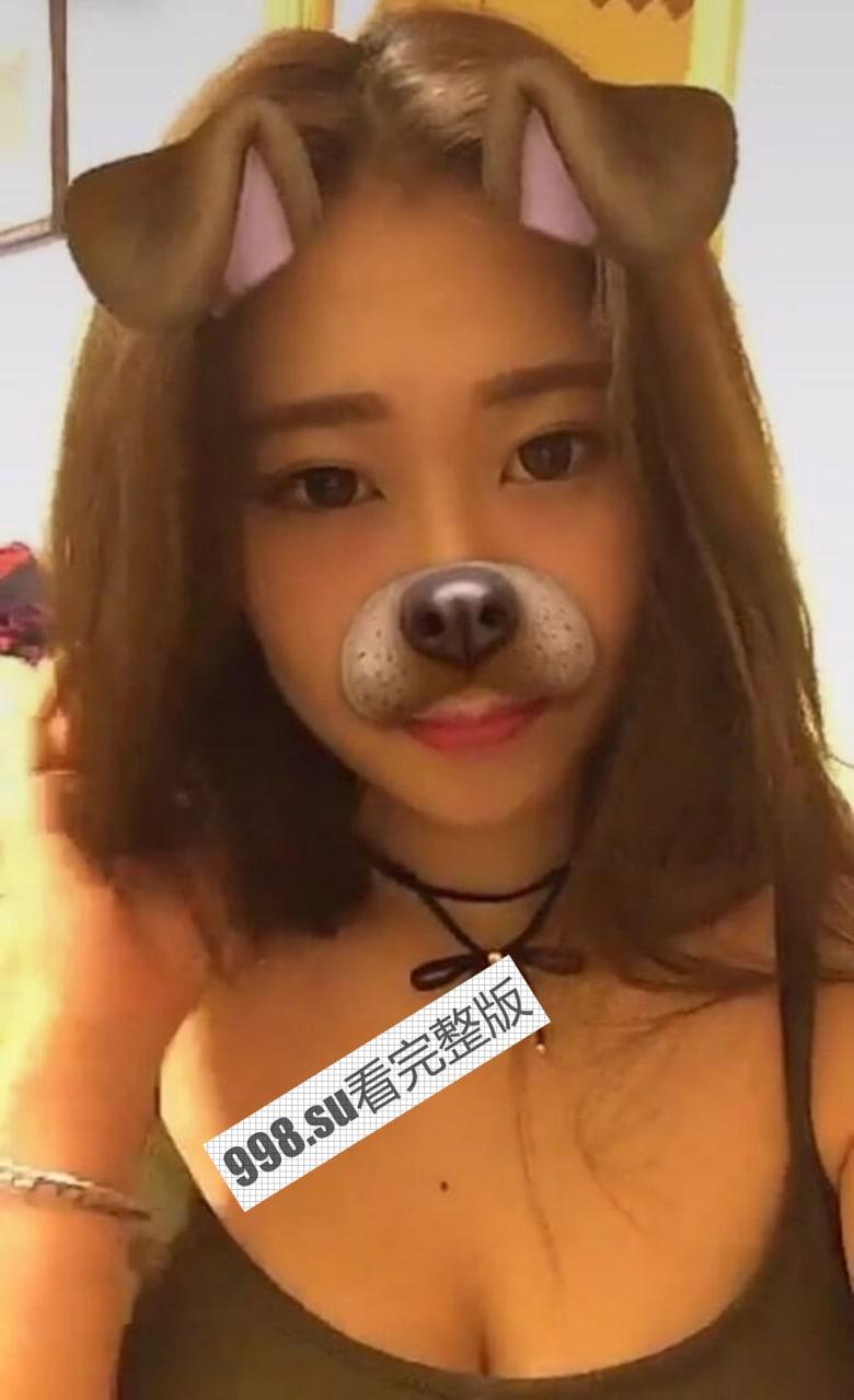 香港 巨乳女神 lulumanlulu 和男友私密视图泄露  第2张