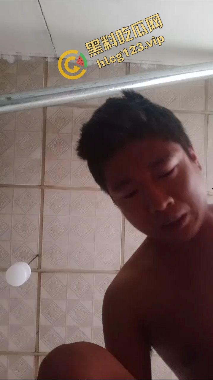 亲身经历原创真实曝光 饥渴少妇『张菲』婚后寂寞难耐 背着老公与老王偷情干炮 丈夫女儿全被蒙在鼓里  第10张