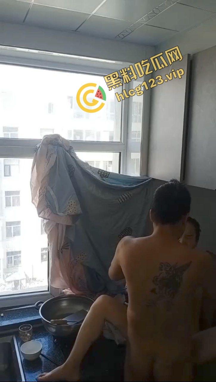 亲身经历原创真实曝光 饥渴少妇『张菲』婚后寂寞难耐 背着老公与老王偷情干炮 丈夫女儿全被蒙在鼓里  第11张