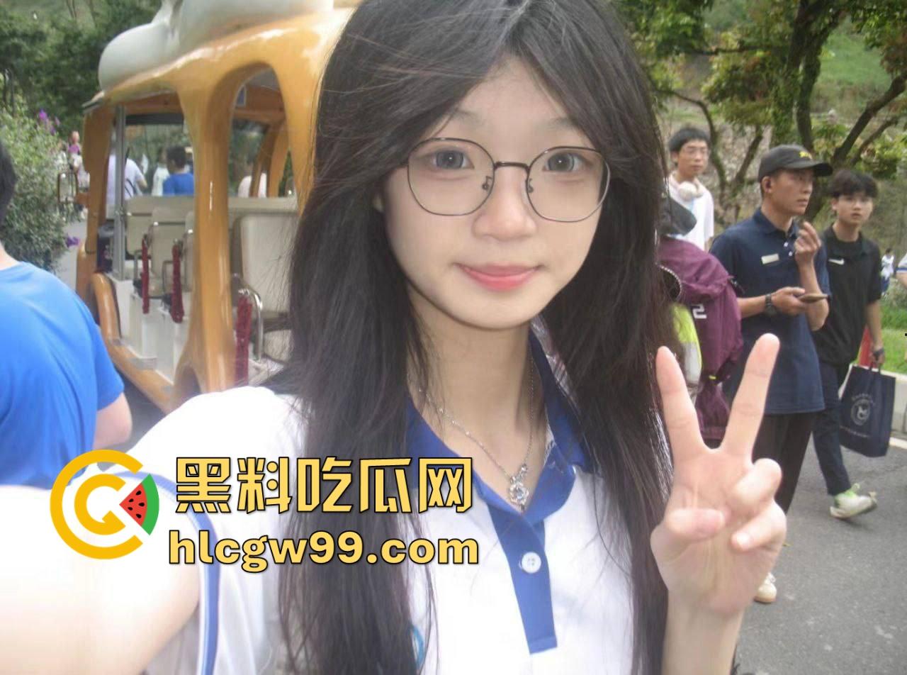 厦门大学眼镜娘『林莫』被炮友干到翻白眼,深喉口爆吞精噗嗤响,翻白眼解锁姿势各种姿势被猛插到失禁! 第3张 厦门大学眼镜娘『林莫』被炮友干到翻白眼,深喉口爆吞精噗嗤响,翻白眼解锁姿势各种姿势被猛插到失禁! 第3张