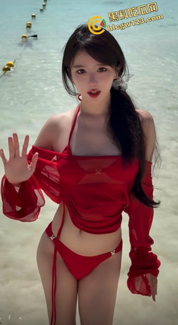 抖音回归首秀还没开『呆妹儿』先被前男友爆料干翻,开房洗澡视频实锤露脸,逼毛贴腿根,自己疯狂洗! 第9张 抖音回归首秀还没开『呆妹儿』先被前男友爆料干翻,开房洗澡视频实锤露脸,逼毛贴腿根,自己疯狂洗! 第9张