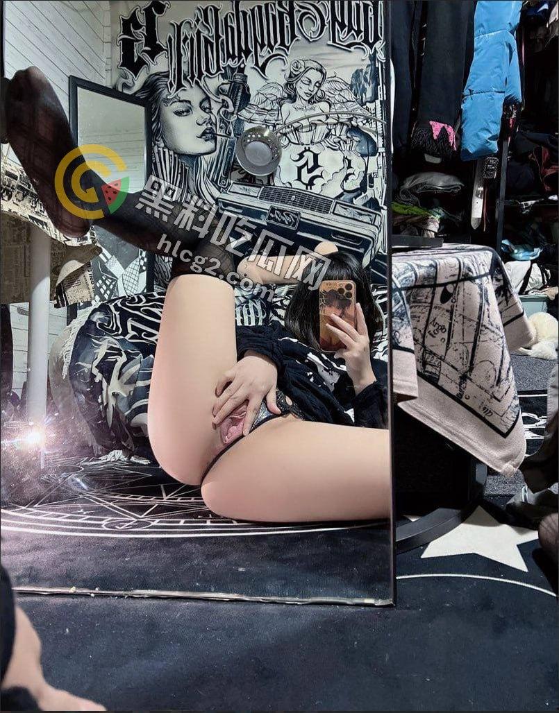 究极露脸反差美少女！万元私人定制女神【小C】私拍美臀美鲍道具紫薇曝光！  第4张