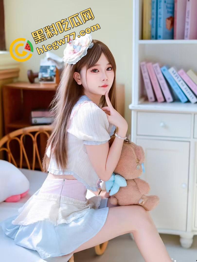 网红印度华人夫妇自拍炸裂,黑渔网丝袜海景房开操,丰臀后入扛不住老公狂射! 第2张 网红印度华人夫妇自拍炸裂,黑渔网丝袜海景房开操,丰臀后入扛不住老公狂射! 第2张