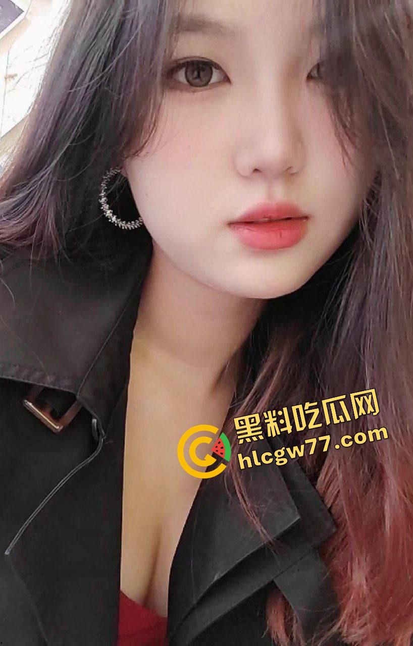 这逼脸蛋太不配了,川音第一校花【林初霏】被玩成肛交性奴,被富二代爆肛调教,屁眼松得能塞瓶盖! 第1张 这逼脸蛋太不配了,川音第一校花【林初霏】被玩成肛交性奴,被富二代爆肛调教,屁眼松得能塞瓶盖! 第1张