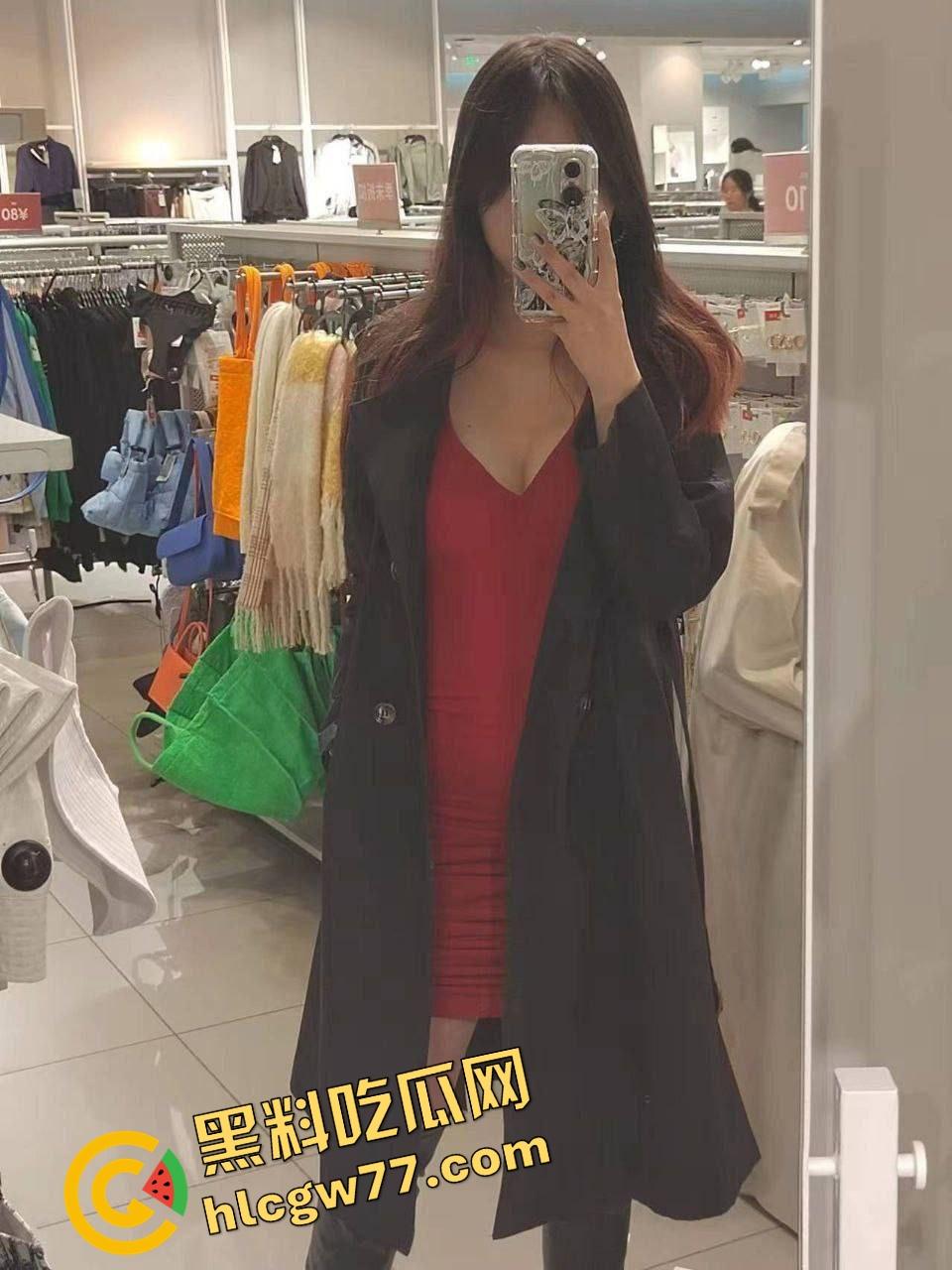 这逼脸蛋太不配了,川音第一校花【林初霏】被玩成肛交性奴,被富二代爆肛调教,屁眼松得能塞瓶盖! 第4张 这逼脸蛋太不配了,川音第一校花【林初霏】被玩成肛交性奴,被富二代爆肛调教,屁眼松得能塞瓶盖! 第4张