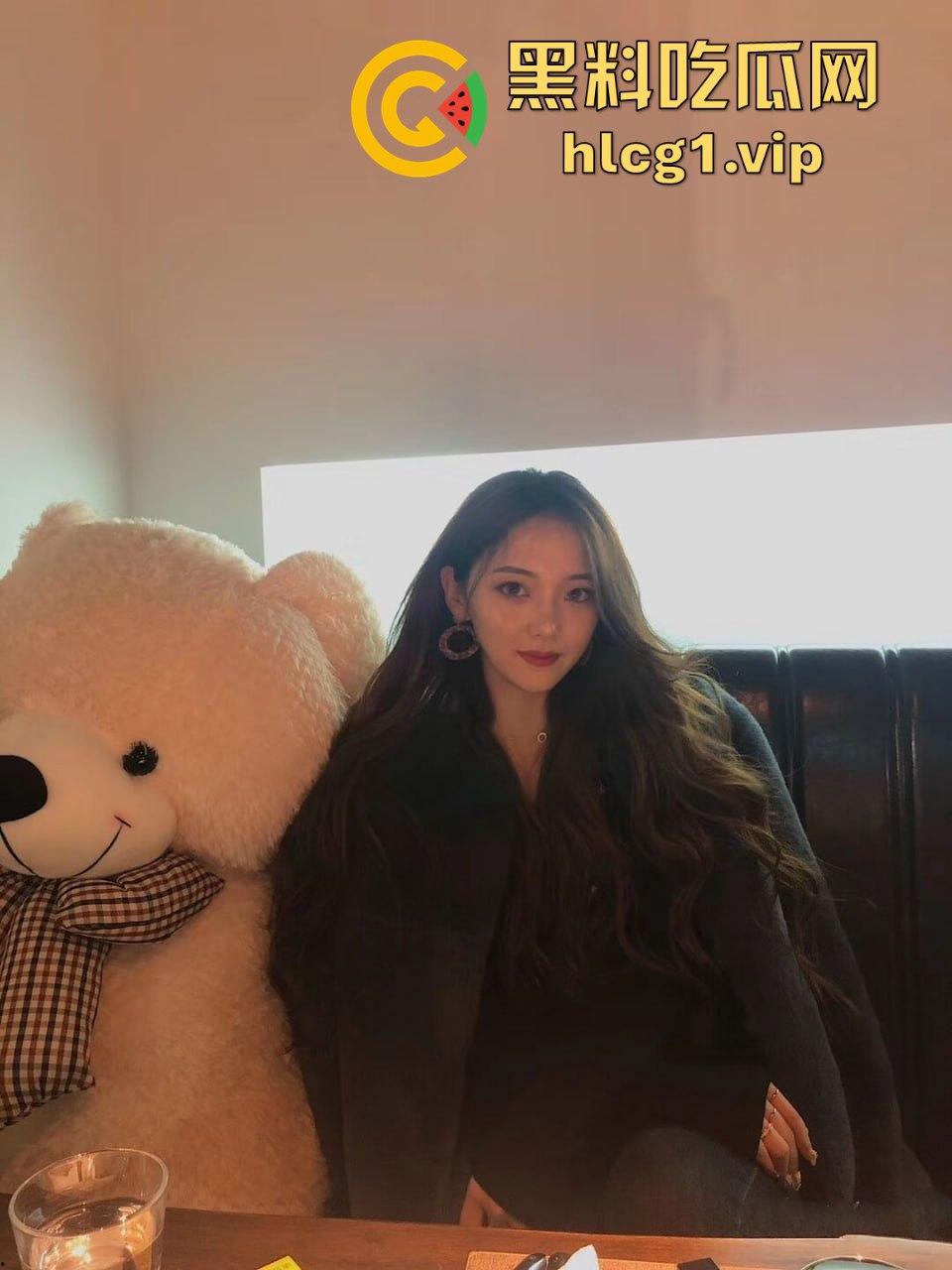 下班后的丝袜小姐姐有多诱人？酒店约炮，丝袜塞嘴里每次都爽翻天！  第6张