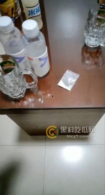 男友迷晕女友邀兄弟操逼，这种恶行竟然被网曝，群体疯狂讨论中  第3张